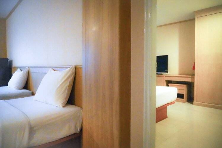Dream Town Pratunam Hotel