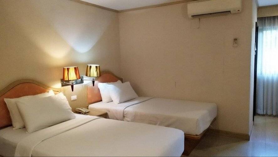 Dream Town Pratunam Hotel