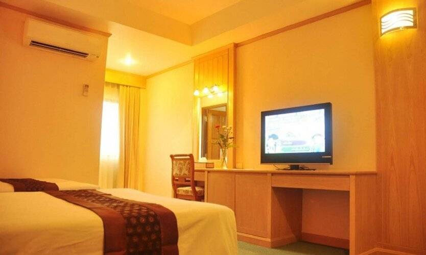 Dream Town Pratunam Hotel