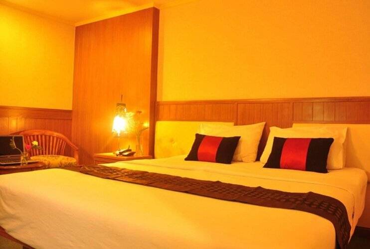 Dream Town Pratunam Hotel