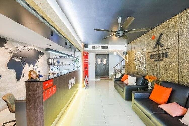 OYO 137 Kitzio House Hotel