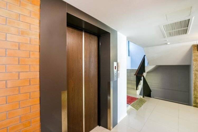OYO 137 Kitzio House Hotel