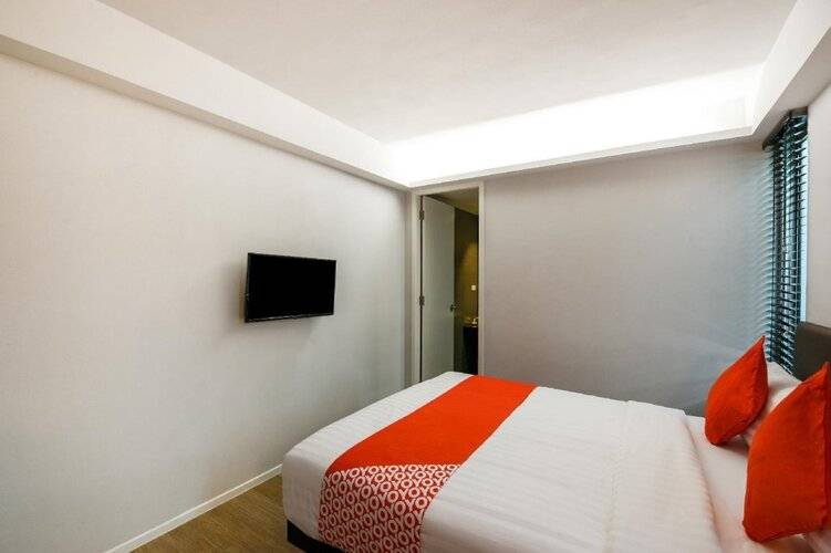 OYO 137 Kitzio House Hotel