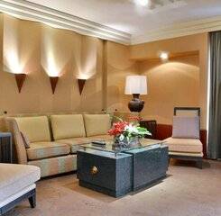$item['hotel']['name']