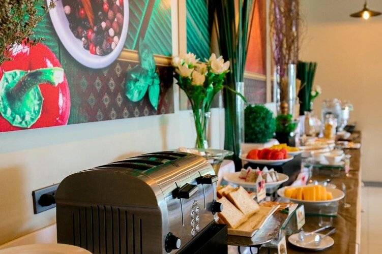 Royal Suite Hotel Bangkok