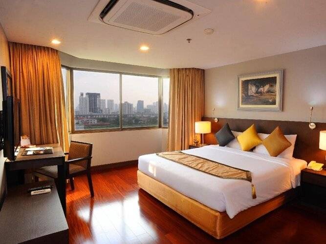 Royal Suite Hotel Bangkok