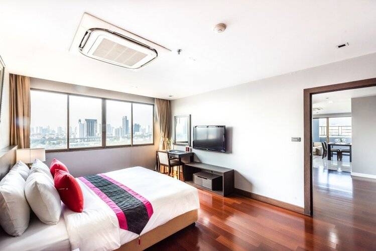 Royal Suite Hotel Bangkok