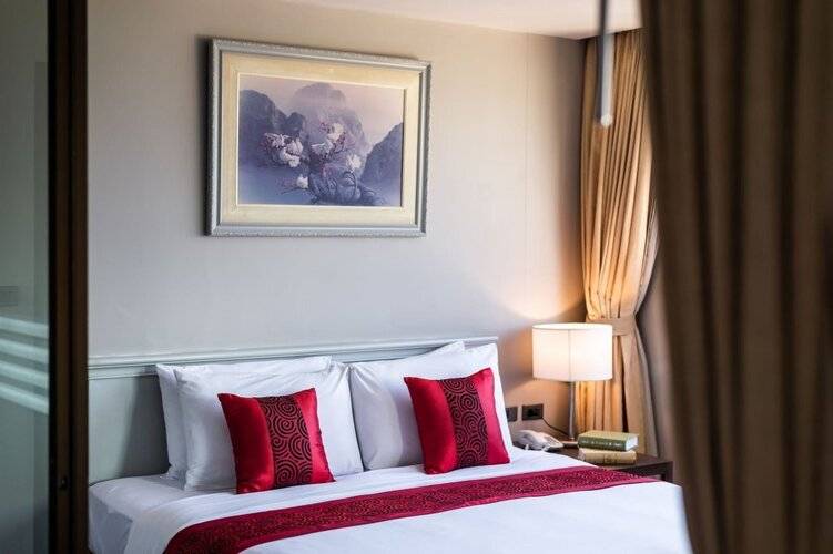 Royal Suite Hotel Bangkok