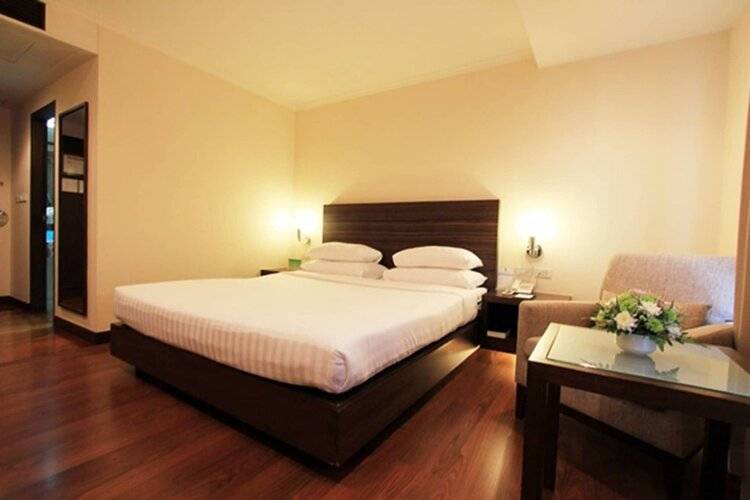 St James Hotel