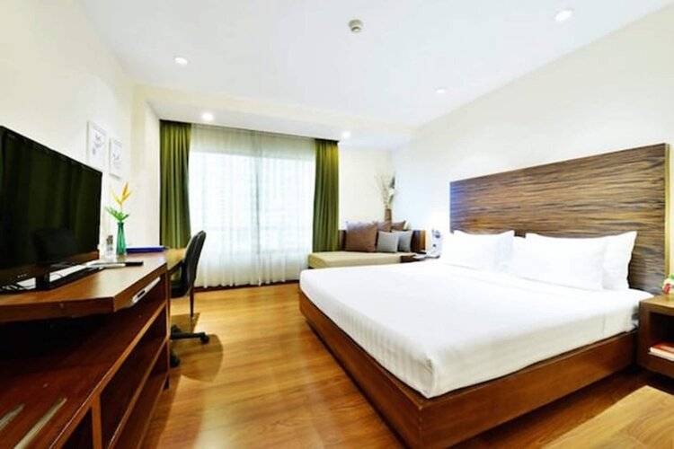 St James Hotel