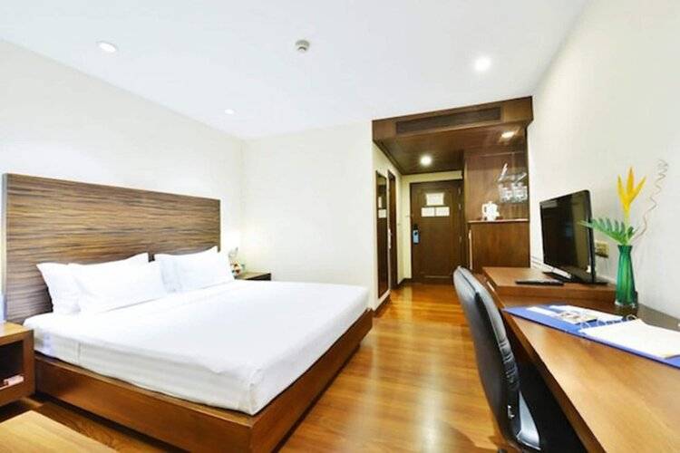St James Hotel