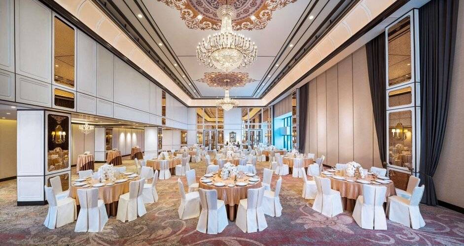 The Athenee Hotel, a Luxury Collection Hotel
