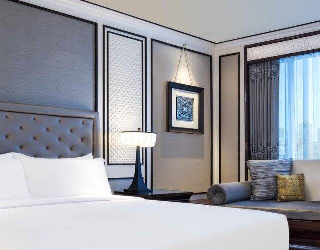 The Athenee Hotel, a Luxury Collection Hotel