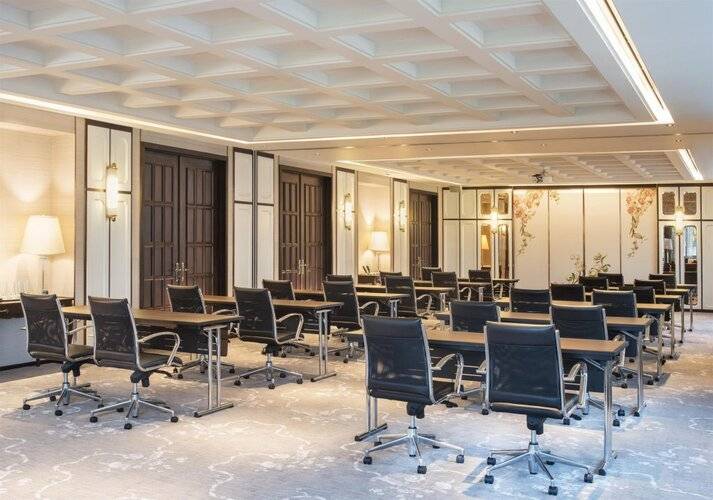 The Athenee Hotel, a Luxury Collection Hotel