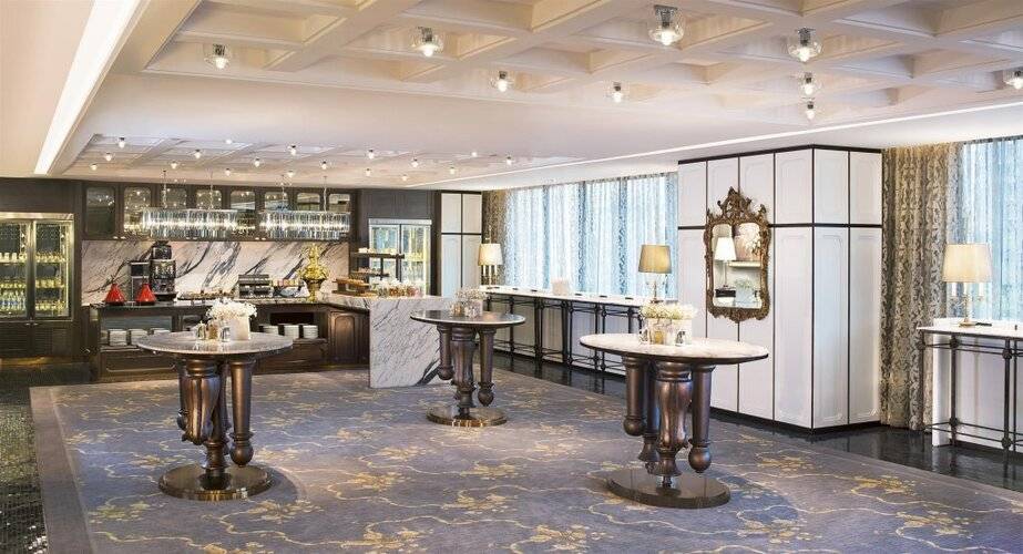 The Athenee Hotel, a Luxury Collection Hotel