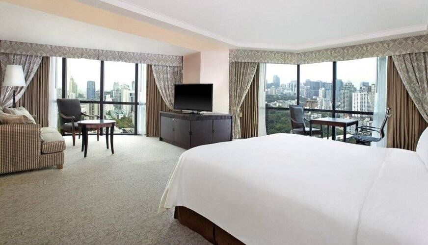 The Athenee Hotel, a Luxury Collection Hotel