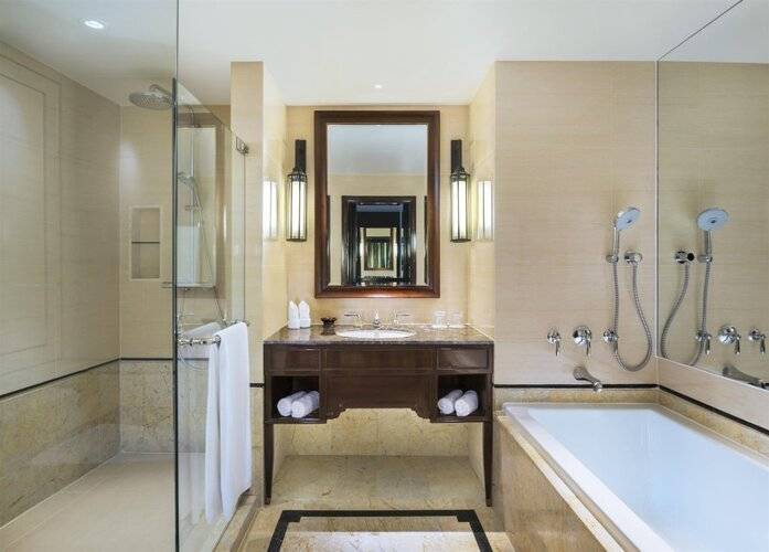 The Athenee Hotel, a Luxury Collection Hotel