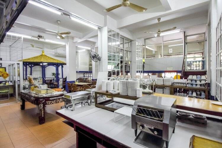 The Krungkasem Srikrung Hotel