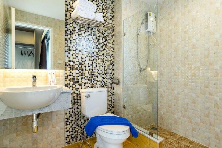 Zircon Hotel