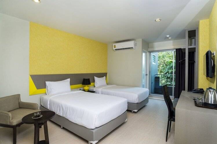 Zircon Hotel