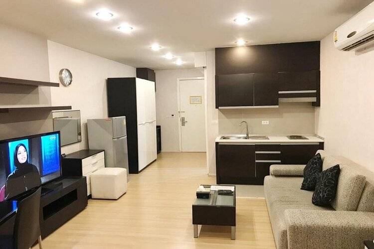 iCheck inn Skyy Residence Sukhumvit 1