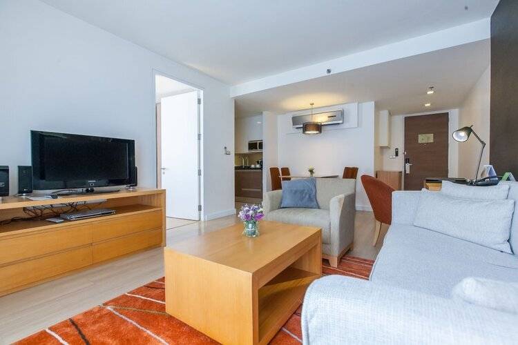 Oakwood Residence Sukhumvit 24 Bangkok