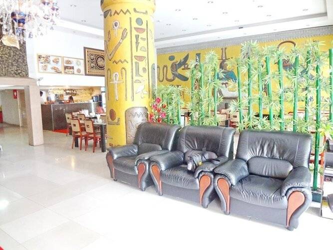 OYO 102 Diamond Residence Hotel