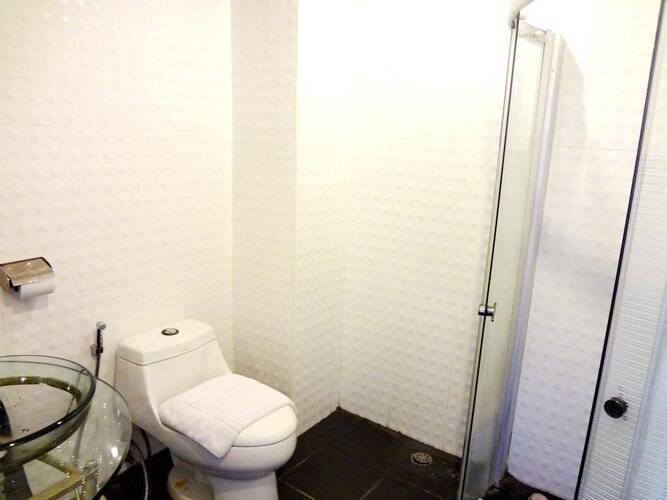 OYO 102 Diamond Residence Hotel