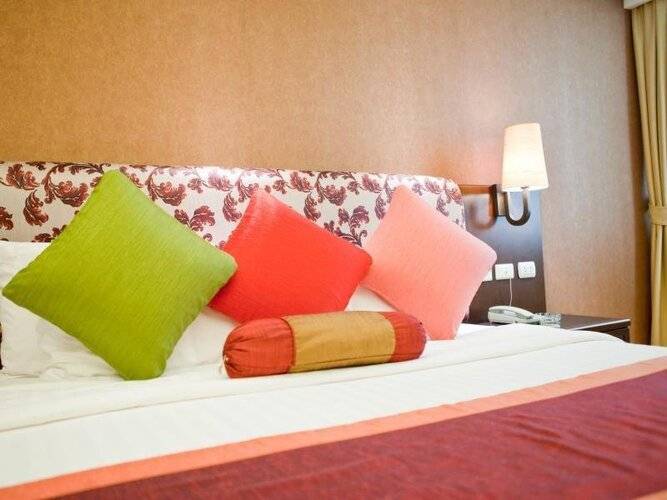 Rembrandt Sukhumvit