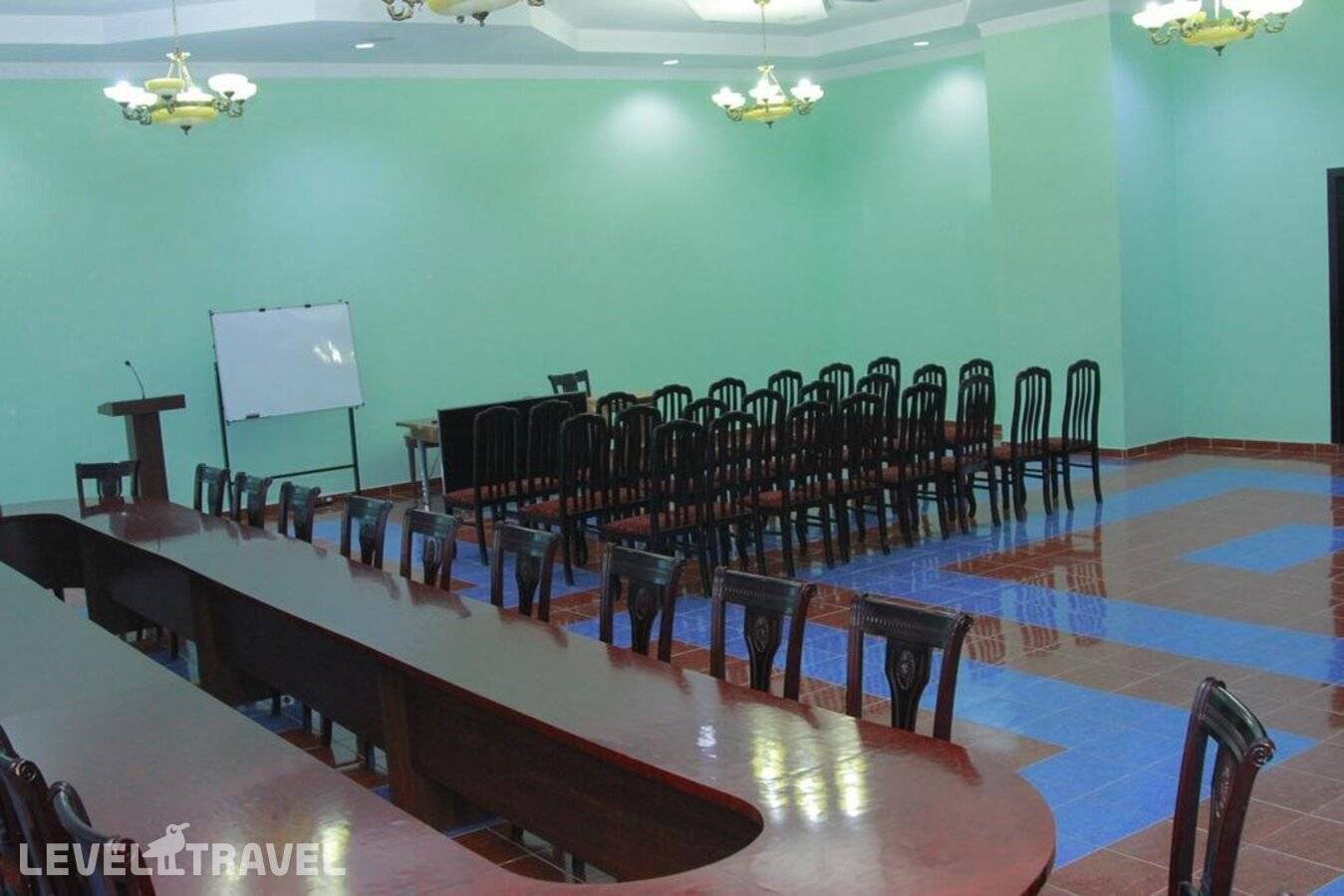 Изображение отеля 8
