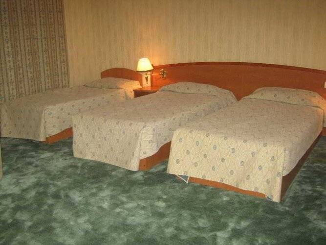 Khorezm Palace (Хорезм Палас)