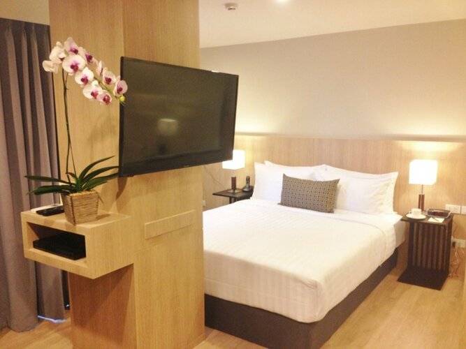 The Residence on Thonglor by UHG
