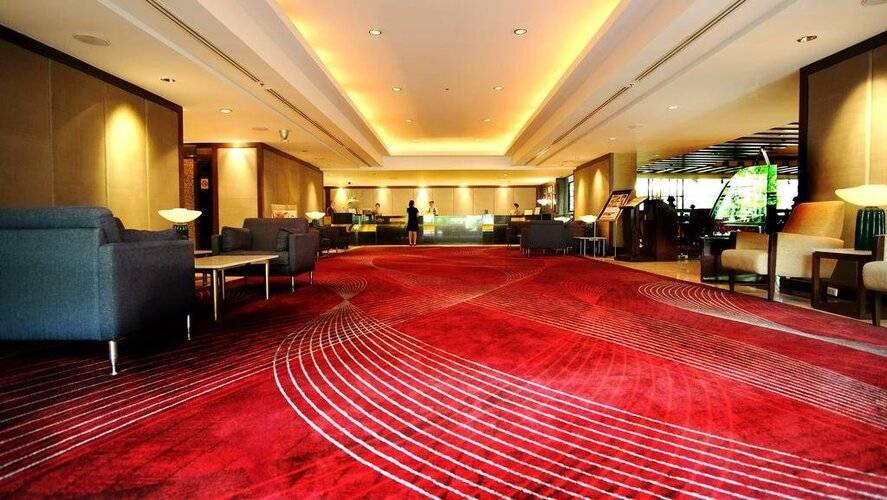 Zenith Sukhumvit Hotel
