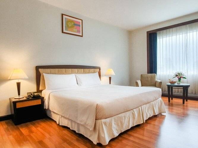 Zenith Sukhumvit Hotel
