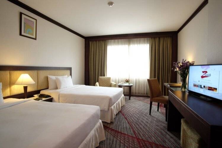 Zenith Sukhumvit Hotel