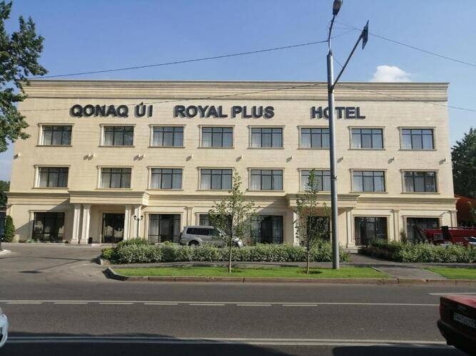 Royal Plus Hotel
