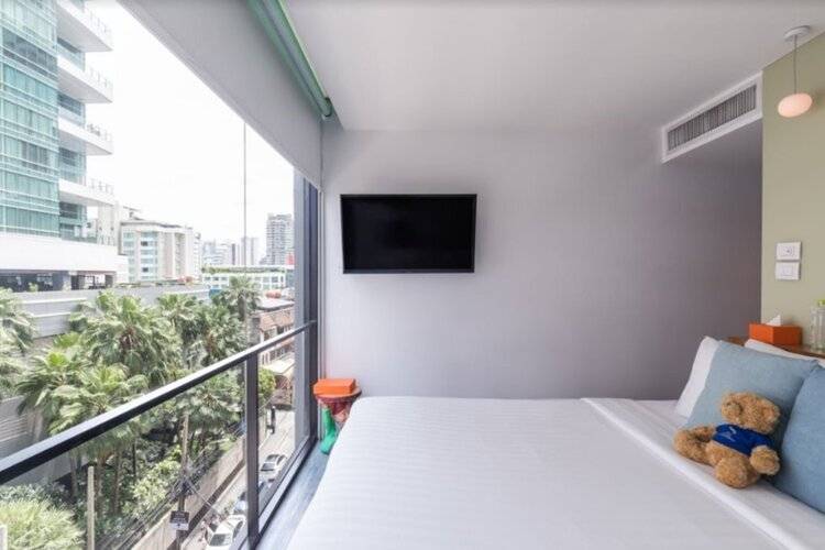 S Box Sukhumvit Hotel