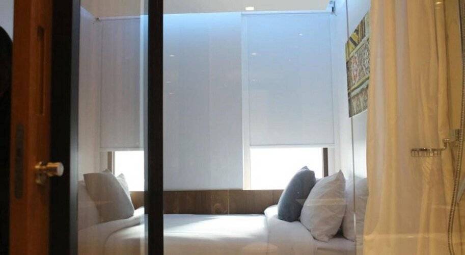 S Box Sukhumvit Hotel