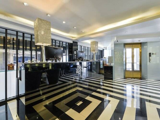 Sukhumvit Suites