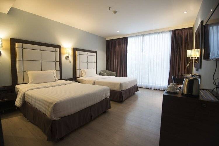 Sukhumvit Suites