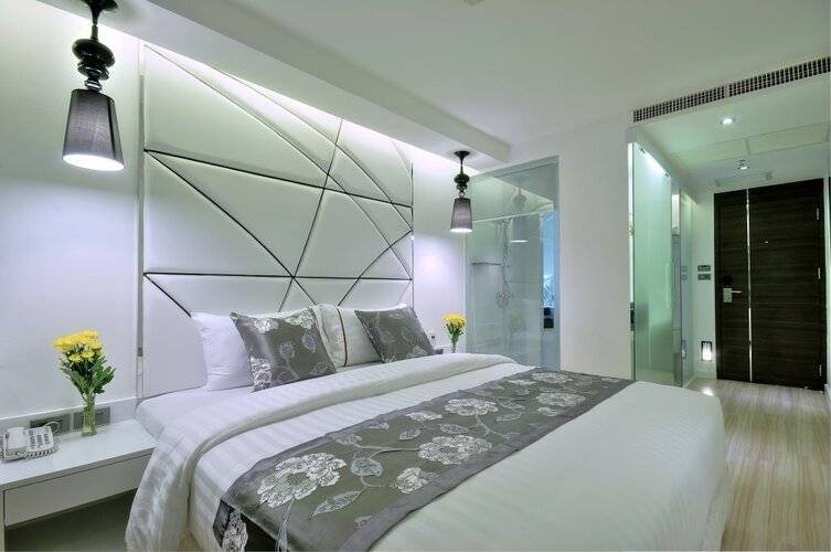 Sukhumvit Suites
