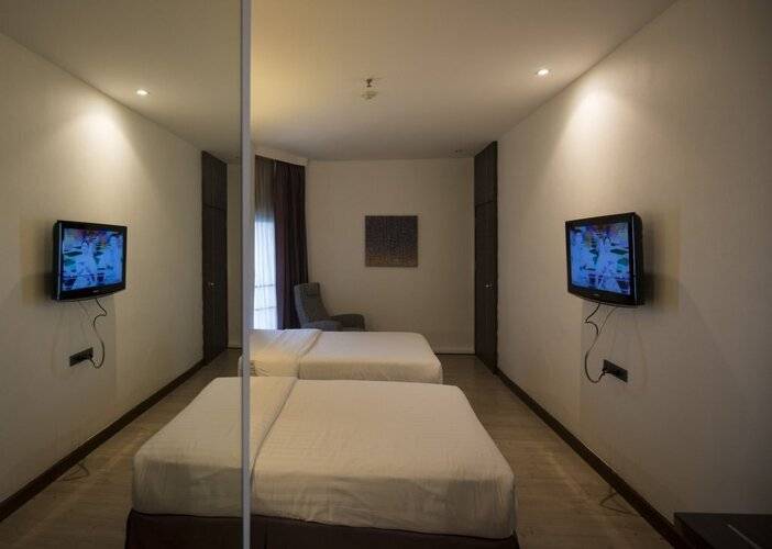 Sukhumvit Suites