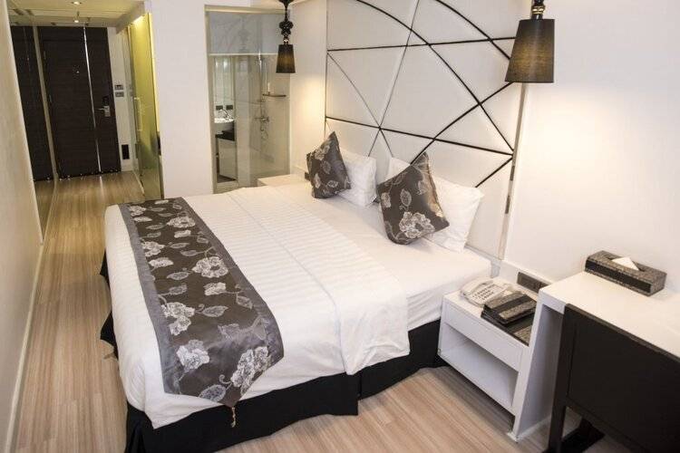 Sukhumvit Suites