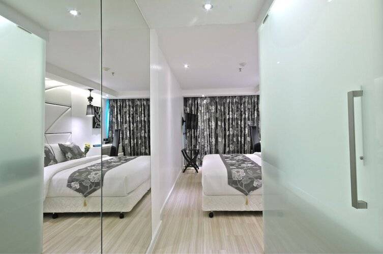 Sukhumvit Suites