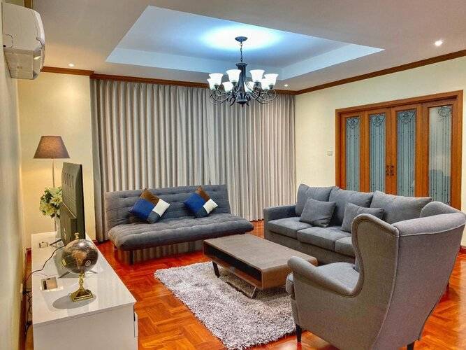 Sukhumvit Suites