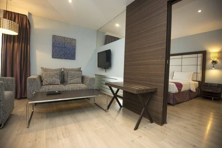 Sukhumvit Suites