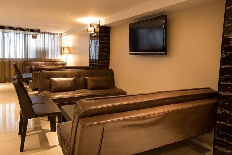 First House Hotel