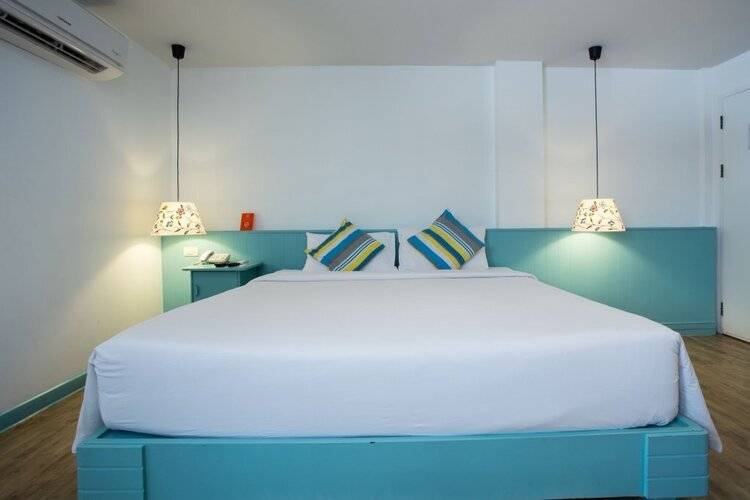 First House Hotel