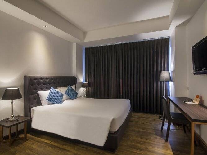 First House Hotel