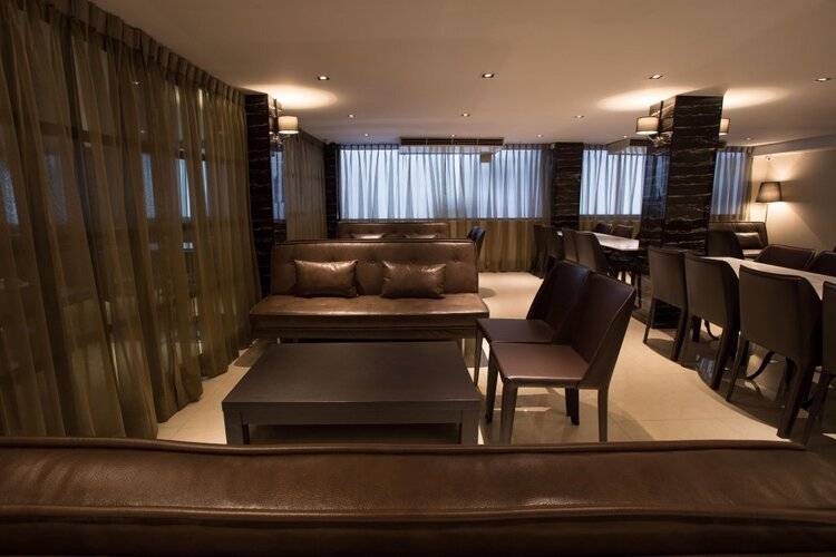 First House Hotel